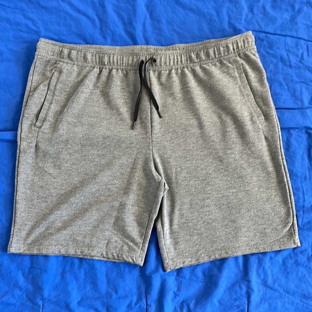 ALL IN MOTION - Target - Grey 2 Pocket Drawstring casual shorts
